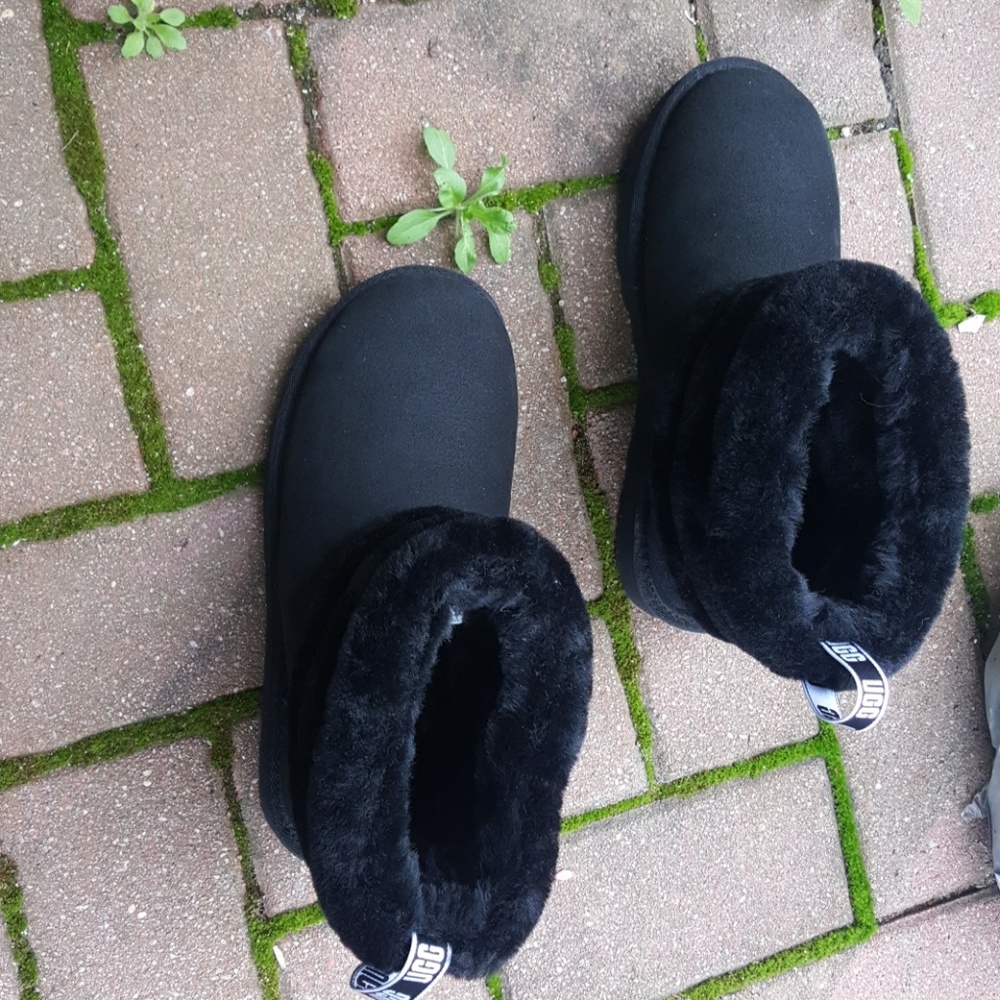 ugg bootie